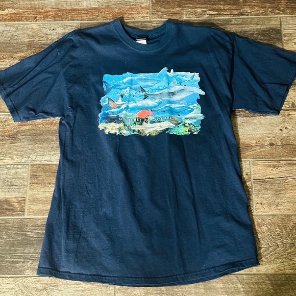 Monterey Bay Aquarium Other - Monterey Bay Aquarium Graphic T-Shirt Size XL Blue California Sharks